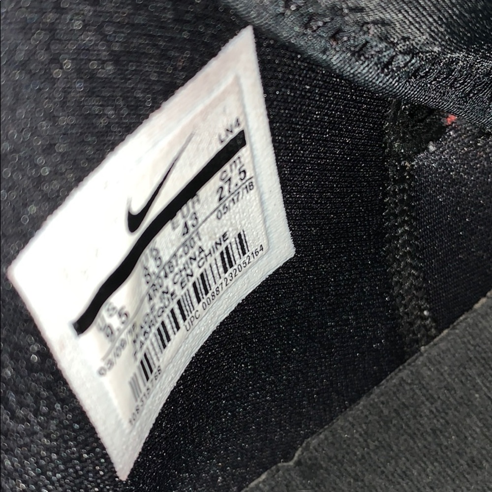 Nike HyperDunk Basketball Shoe - Picture 4 of 5